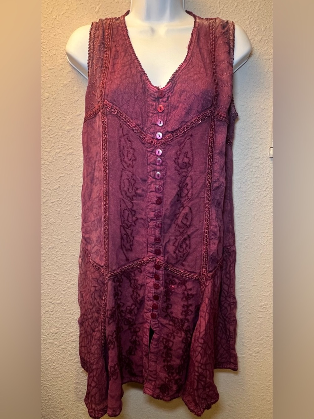 Flower Purple Boho Tunic Top L Embroidered Button Front Flowy Rayon - Picture 2 of 7